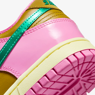 Nike Dunk Low x Parris Goebel - Thumbnail 4