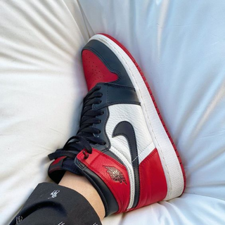 Nike Air Jordan 1 Retro High OG 'Bred Toe'