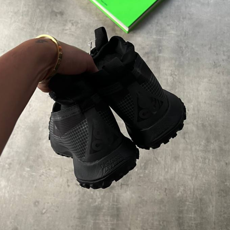 Nike ACG Mountain Fly Gore-Tex 'Dark Grey' - Thumbnail (Preview) 3