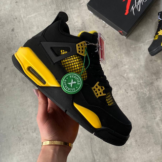 Nike Air Jordan 4 Retro Black Yellow 'Thunder' - Thumbnail 5