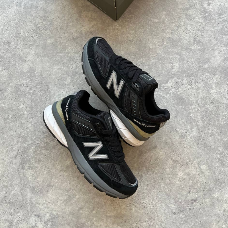 New Balance 990 v5 Black - Thumbnail (Preview) 3