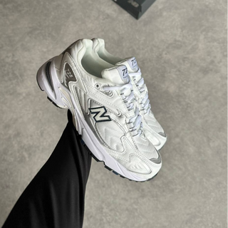 New Balance 725 White Silver  - Thumbnail 2