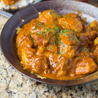 CHICKEN COCONUT CURRY