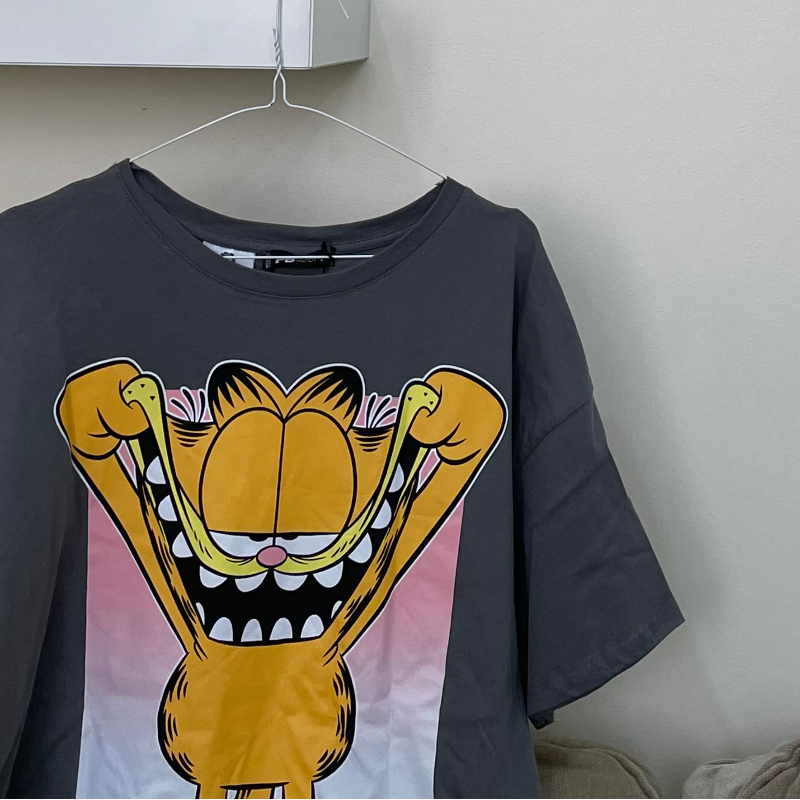 Garfield shirt Main Image