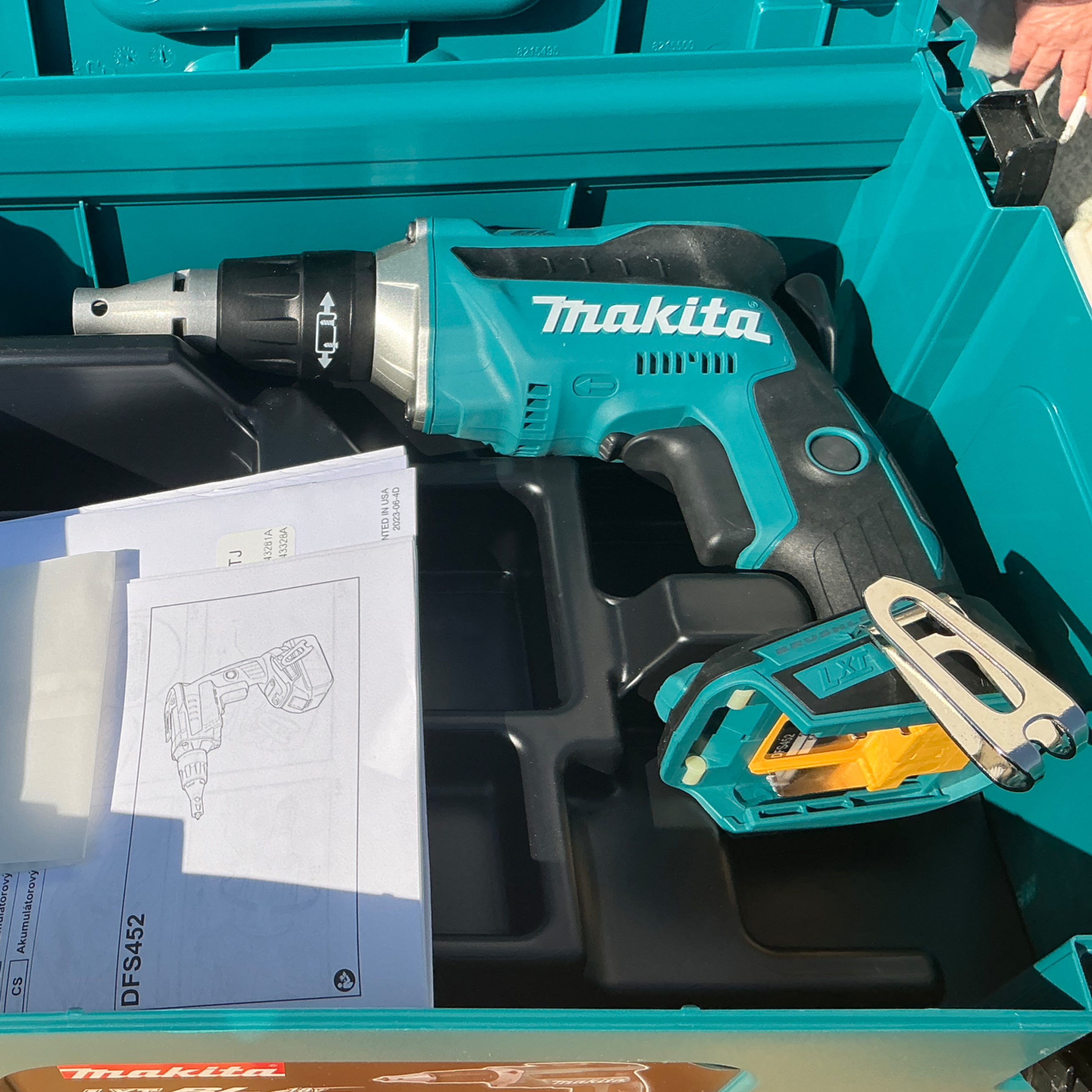 Akku Schrauber DFS452Z