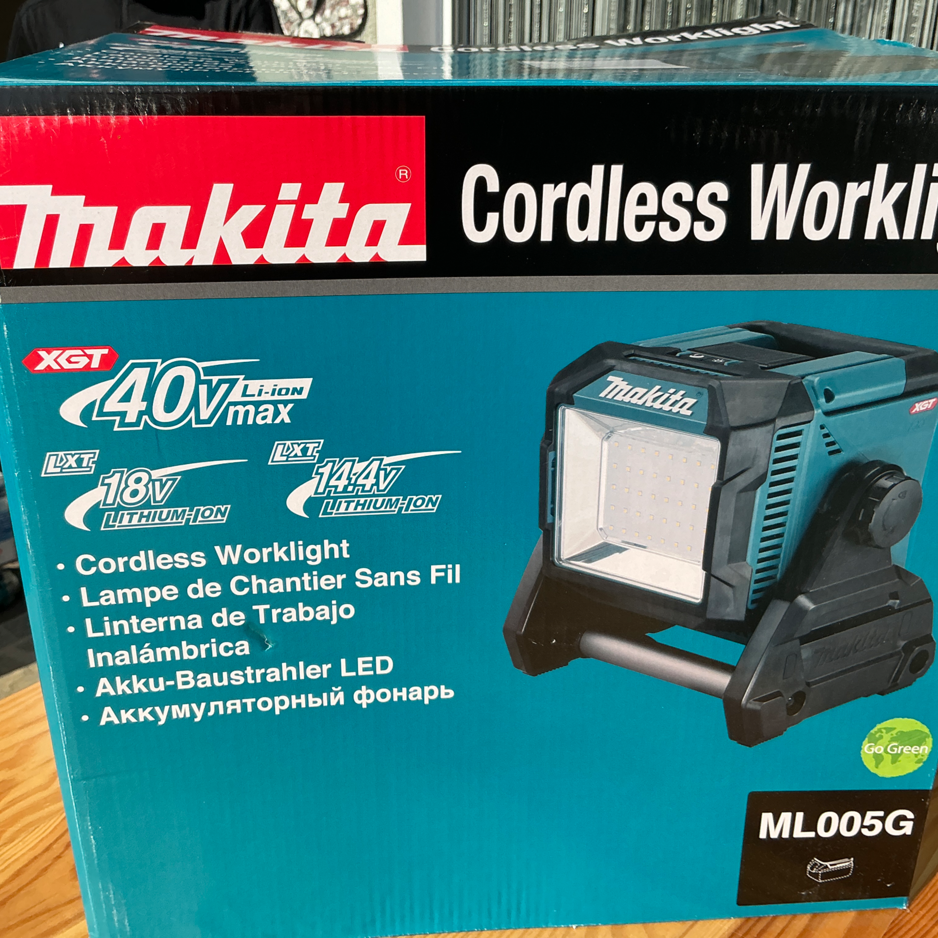 Akku LED Scheinwerfer ML005G