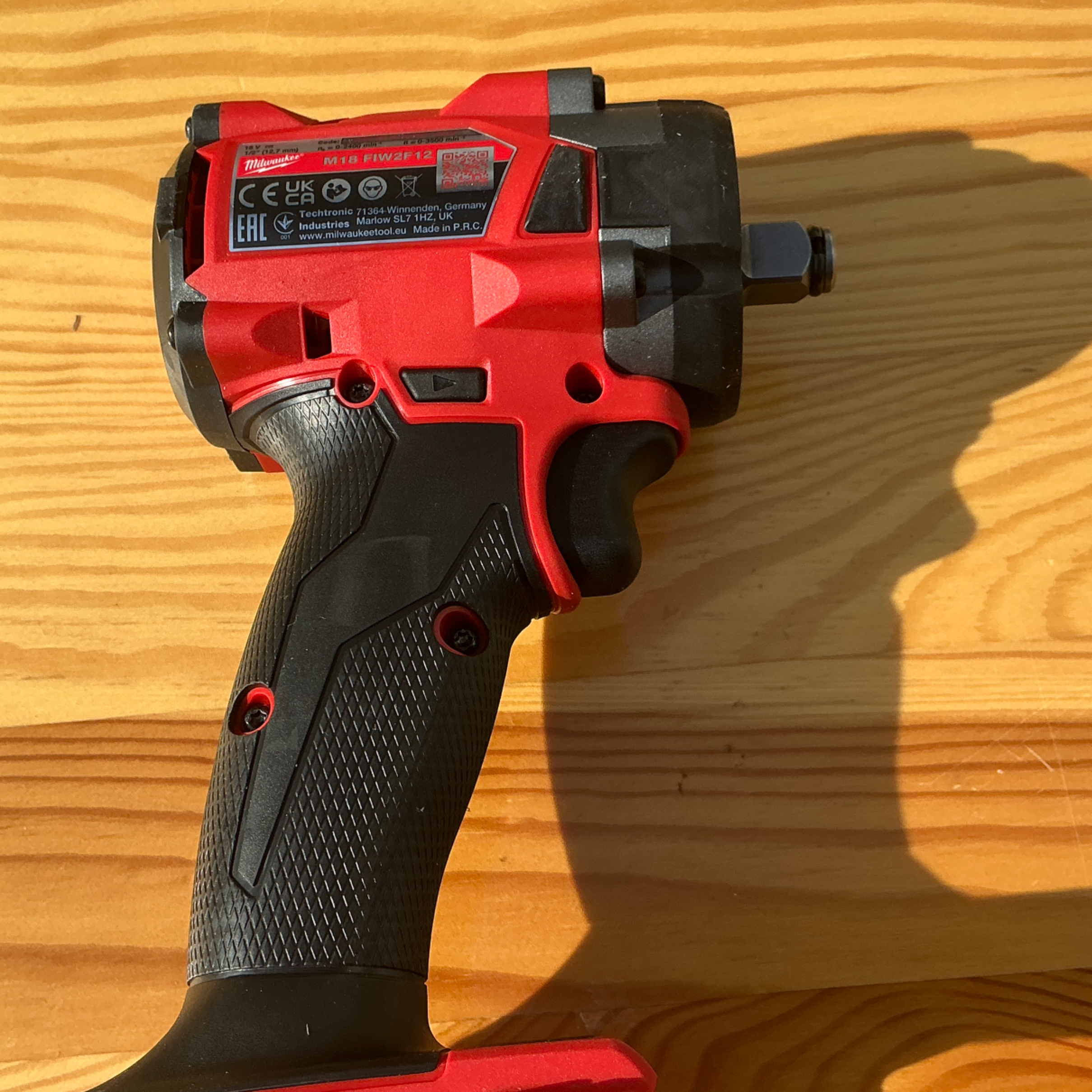 Akku-Schlagschrauber M18 FIW2F12