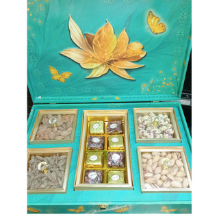 Dhamaka Gift Box 3