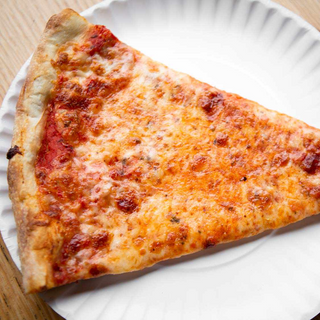 Kids Comb - Cheese Pizza, Juice and Chips