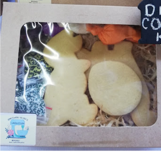 Dinosaur Cookie Kit