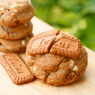 Biscoff filled cookies (New York Style)