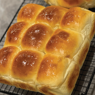 Sweet Roll (9pcs) 甜餐包 (9粒)