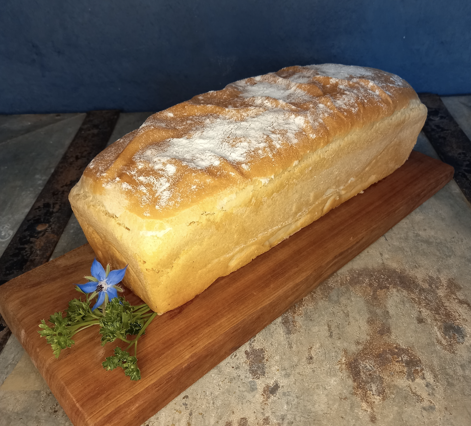 White farm loaf