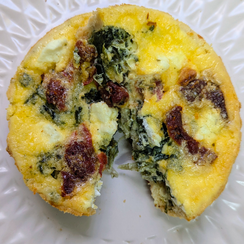 CL - Spinach Sun Dried Tomatoes - Goat Cheese