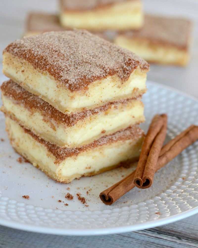 Churro Cheesecake Bars
