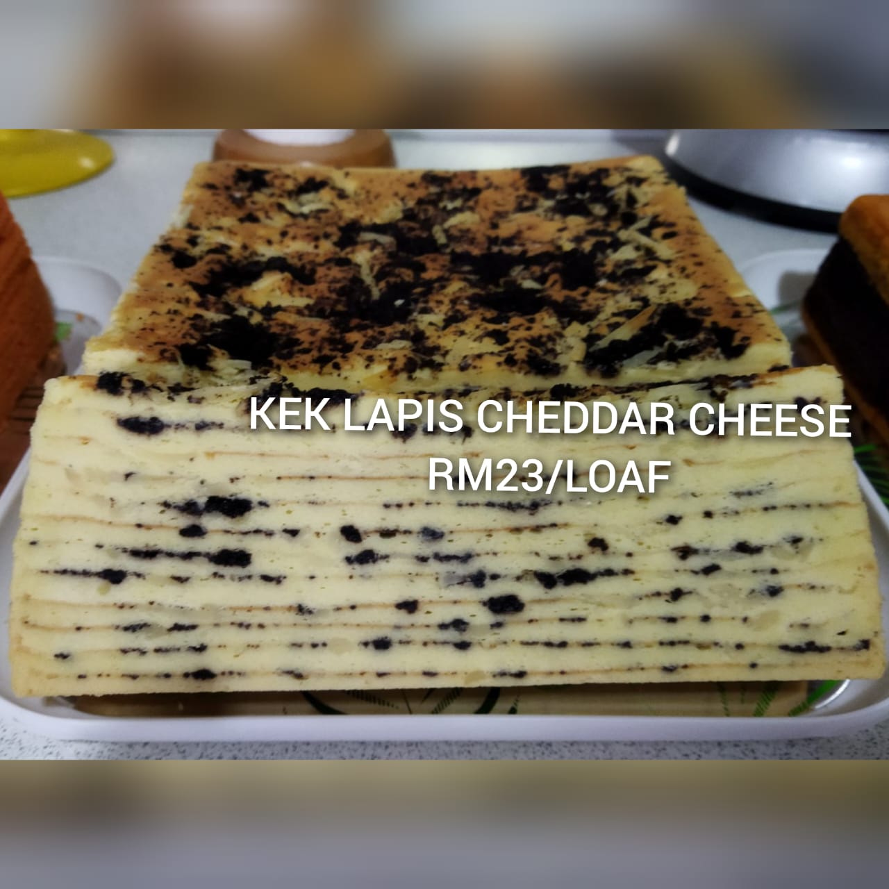 KEK LAPIS CHEDDAR CHEESE Main Image