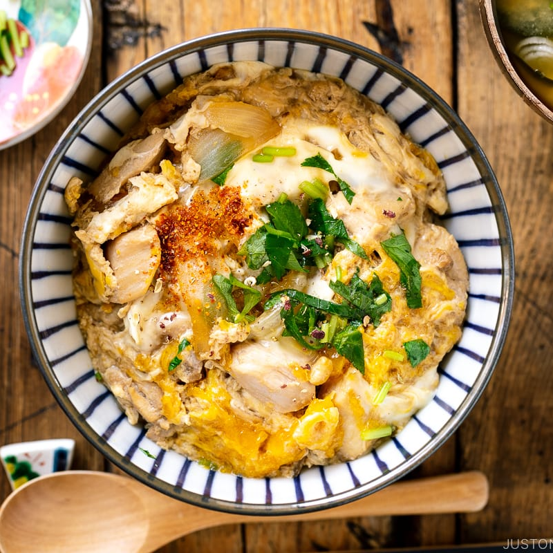 Oyakodon Main Image