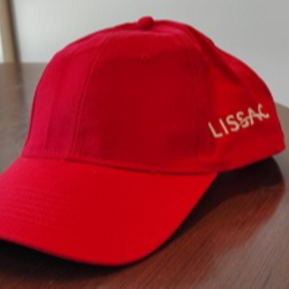 D014256 CASQUETTE ROUGE