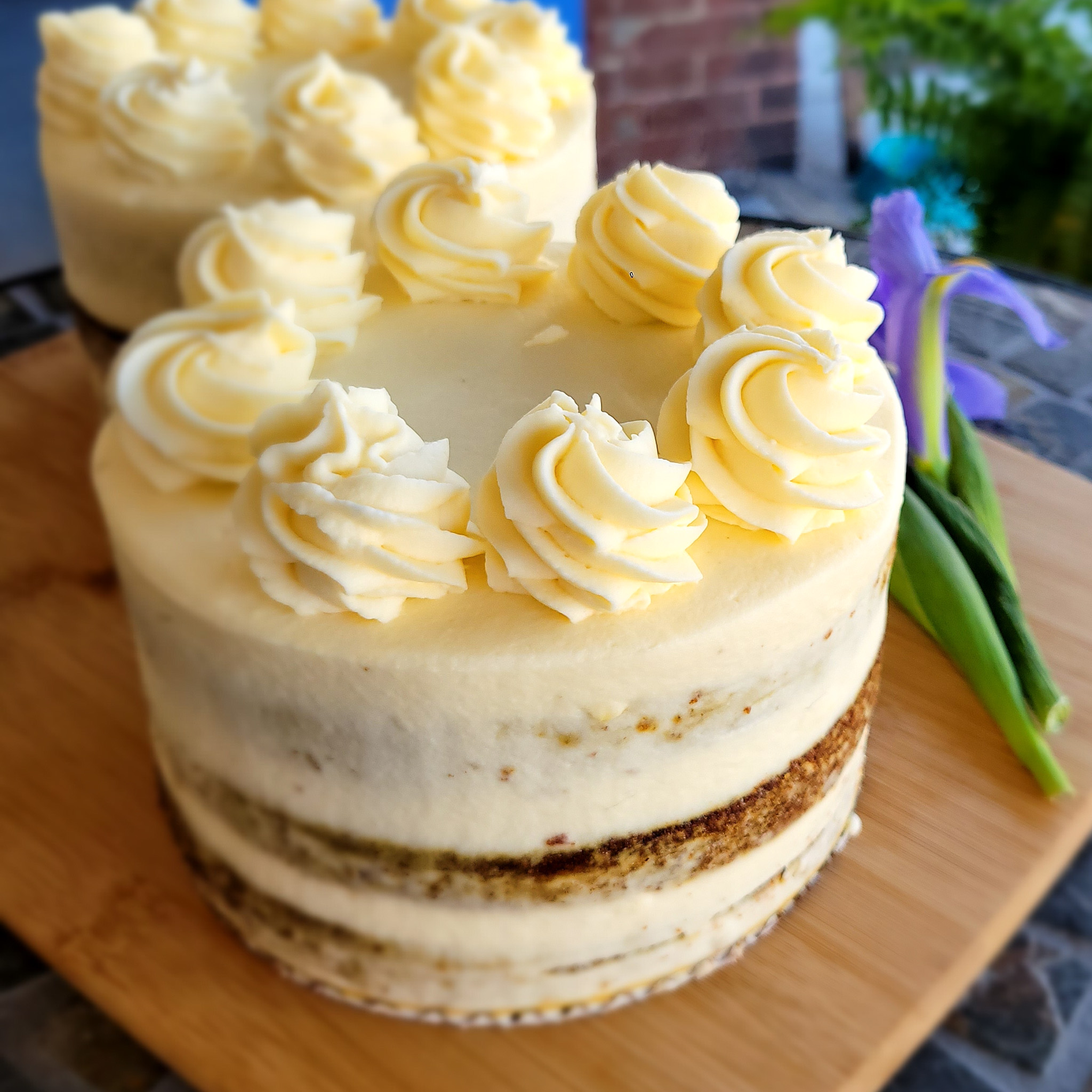 Whole carrot cake Main Image