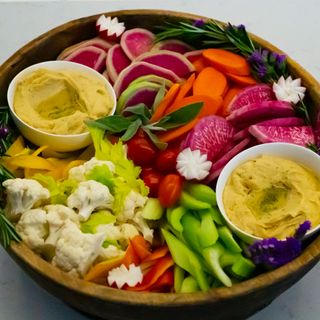 Seasonal vegetable platter