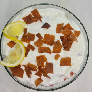  Ensalada yemení con yogur السلطة اليمنية بالزبادي