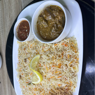 Arroz Mandi con Okra  رز مع مرقه باميه