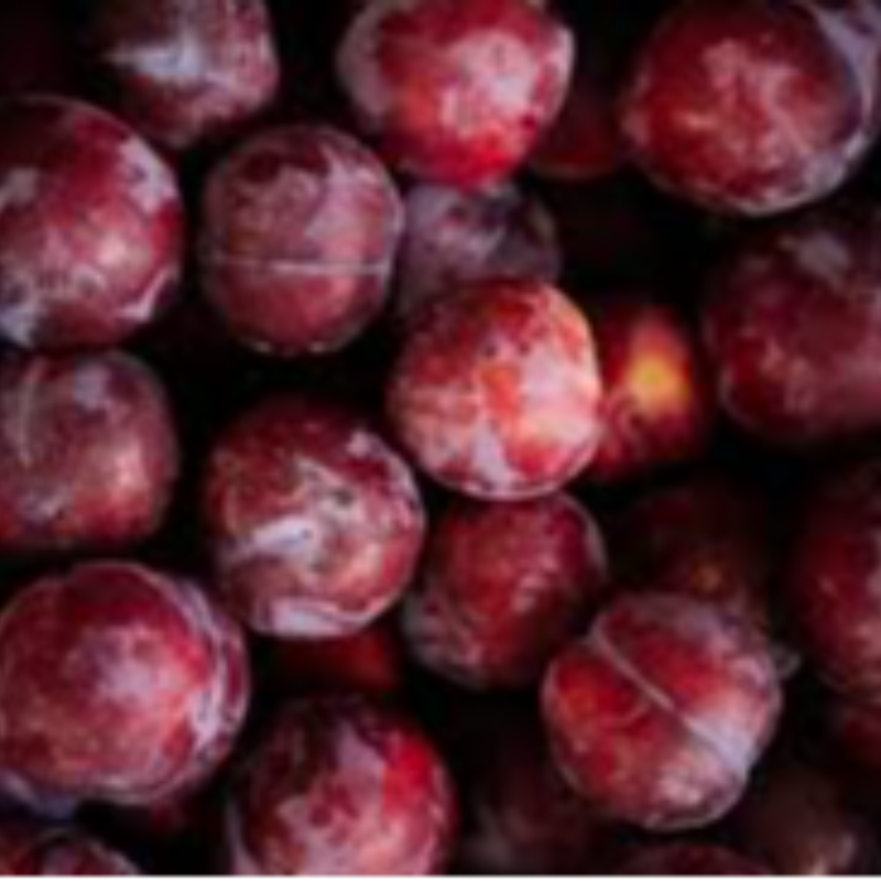 Plums per punnet by Dew Fresh
