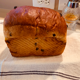 Whole Wheat Raisin Bread