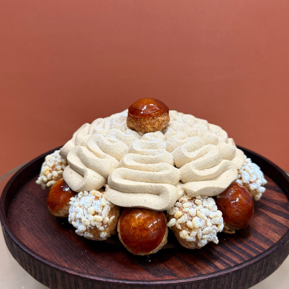 BANANA CARAMEL SAINT-HONORE