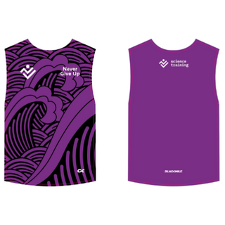 Sleeveless T-shirt