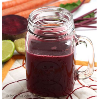 Beetroot and carrot juice 