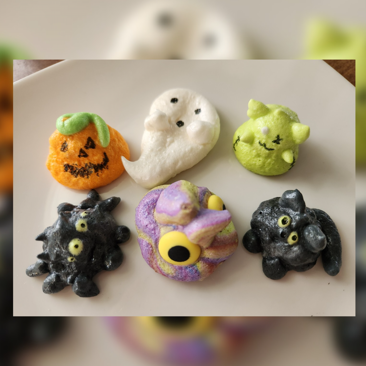 Spooky Meringue Friends  Main Image