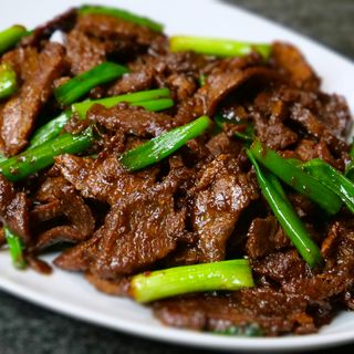 Mongolian Beef, Steamed Rice & Vegetable Stir Fry