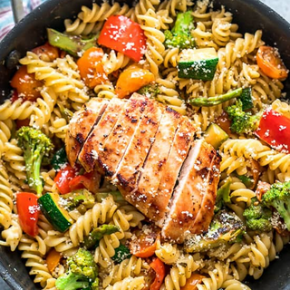 Grilled Italian Chicken & Whole wheat pasta Primavera