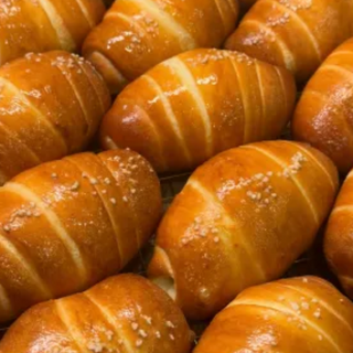 Salt Bread (소금빵)