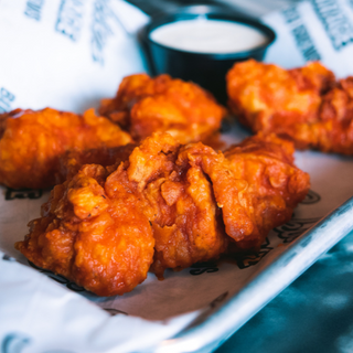 Boneless Wings: 6 or 10 piece